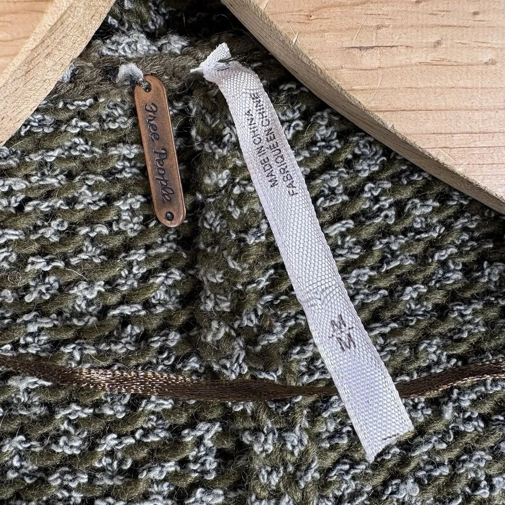 Free People Women's Medium Green Coco Cocoon Wool Blend Hooded‎ Cardigan Sweater